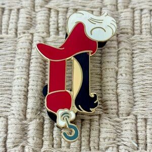 DISNEY 2005 Captain Hook Letter "N" Disneyland Original Alphabet Series Pin